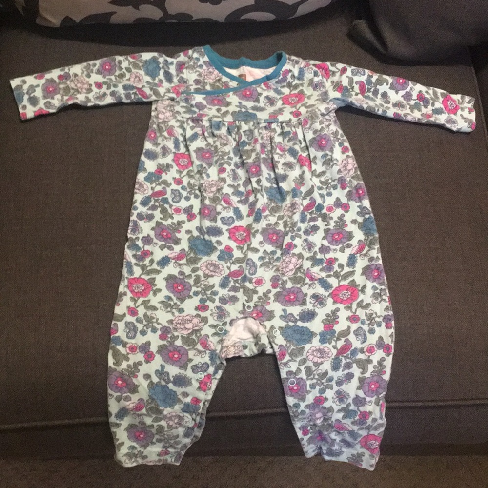 Tea floral pattern romper (size 6-12 months)
